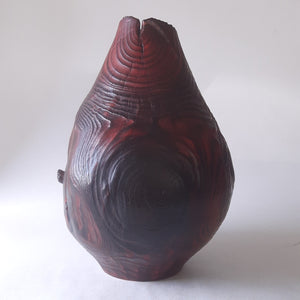 Red scorched pine vase